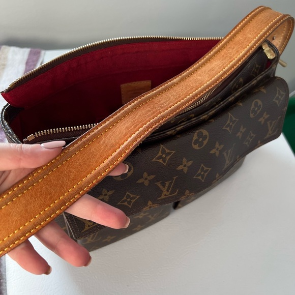 SOLD **** Louis Vuitton Monogram Viva Cite GM - Picture 7 of 11